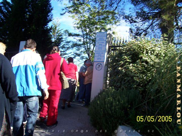 NIMES JEUDI 05 MAI 2005 HERVE EOUZAN 002.JPG